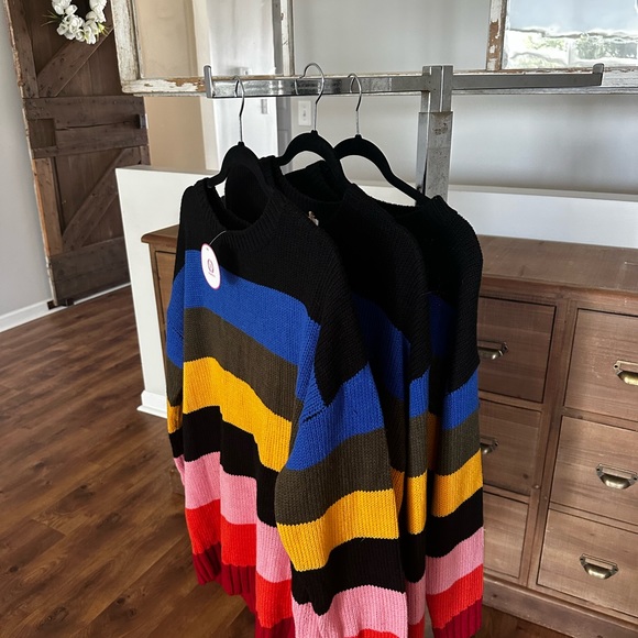 Women’s Multi-Colored Stripe Knit Sweater - Picture 7 of 9